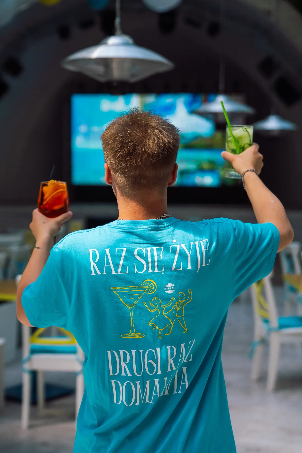 Drinki przed sceną — Muszla Kołobrzeg